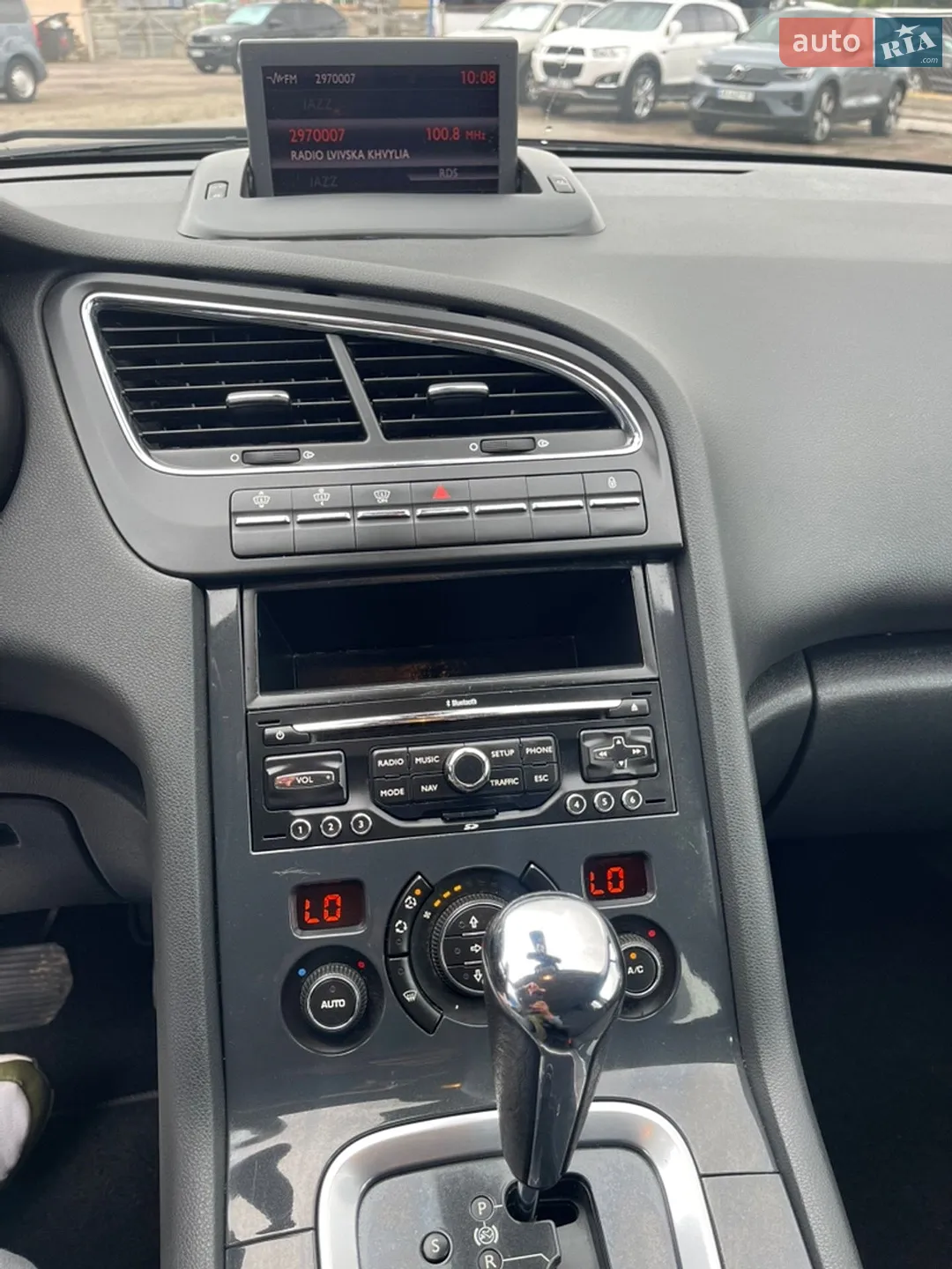 2016 Peugeot 5008 - мініатюра 16