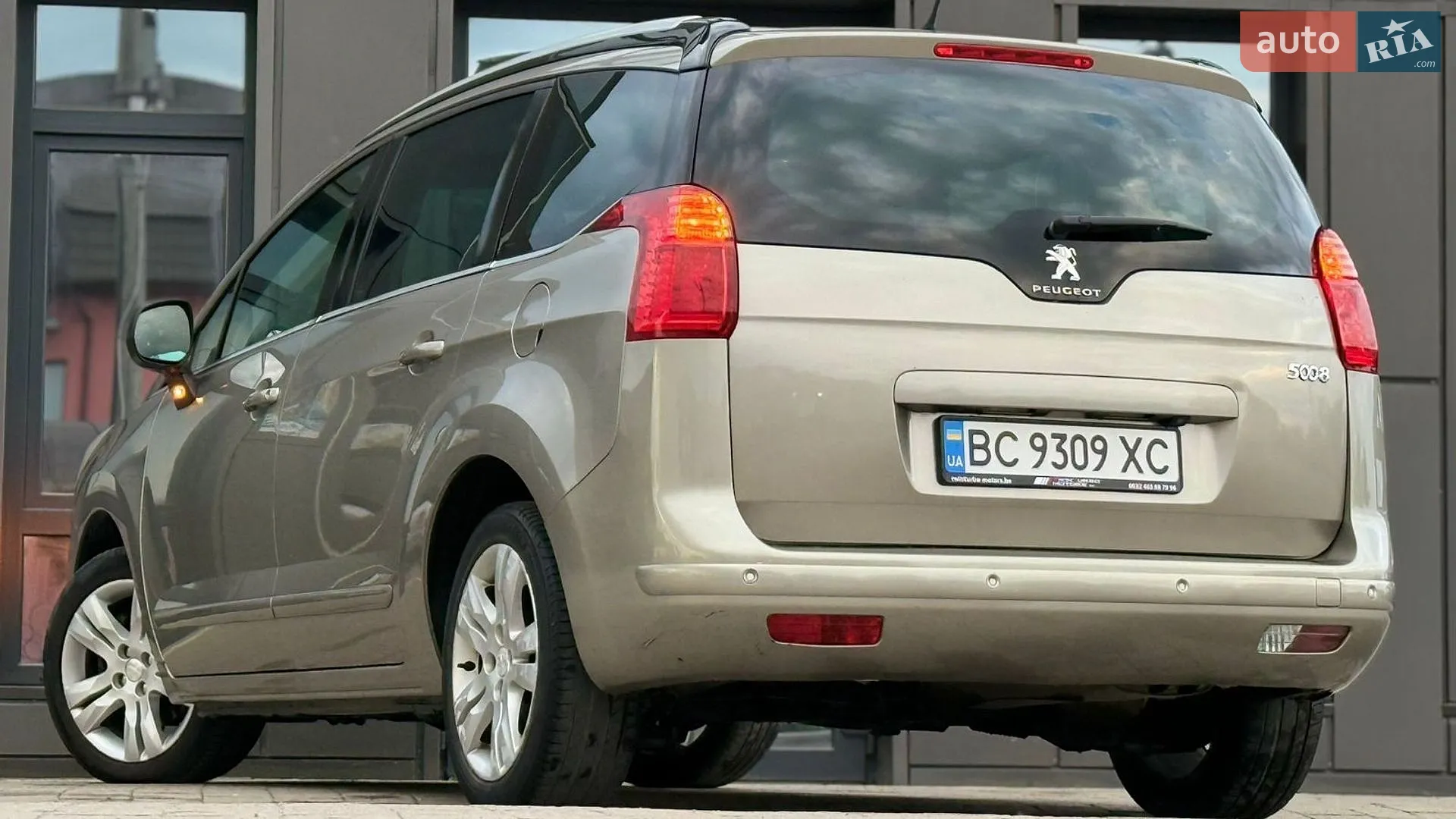 2015 Peugeot 5008 - мініатюра 28