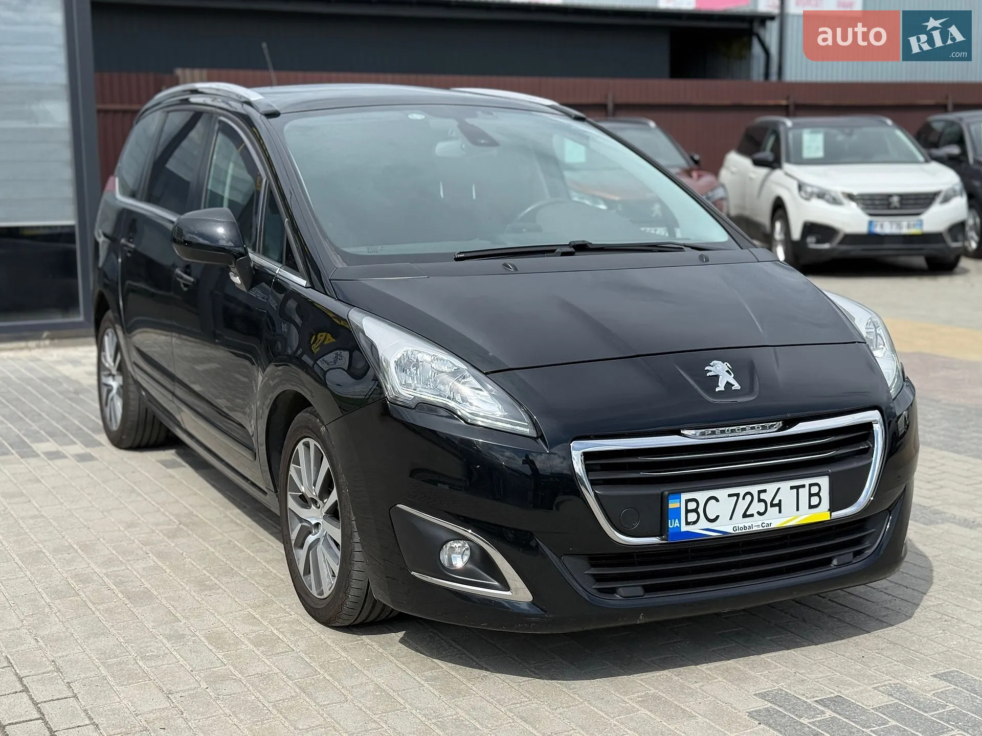 2014 Peugeot 5008 - мініатюра 3