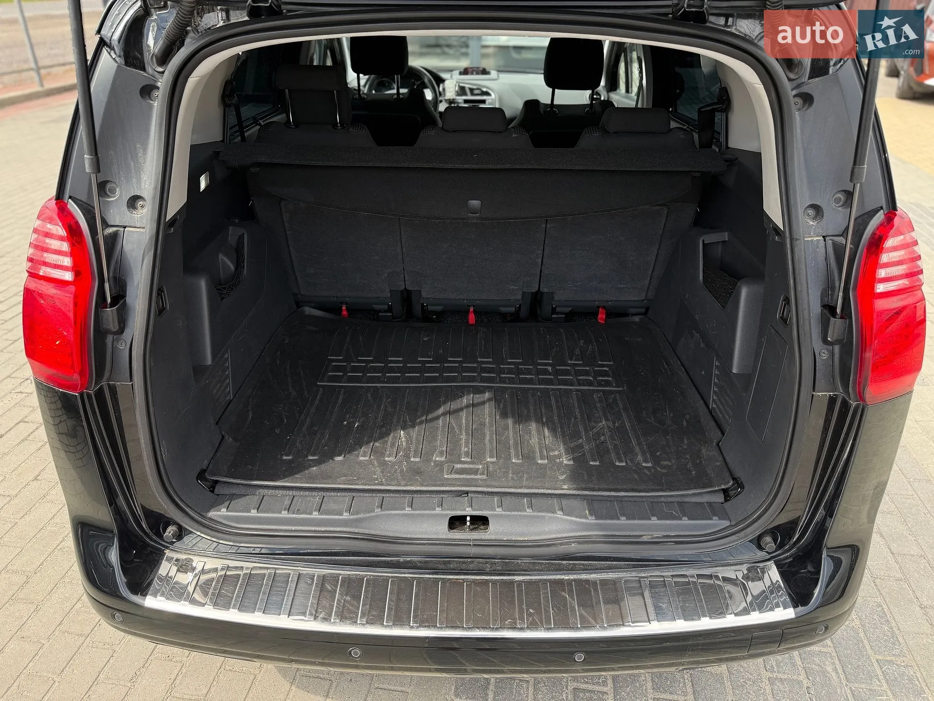 2014 Peugeot 5008 - мініатюра 8