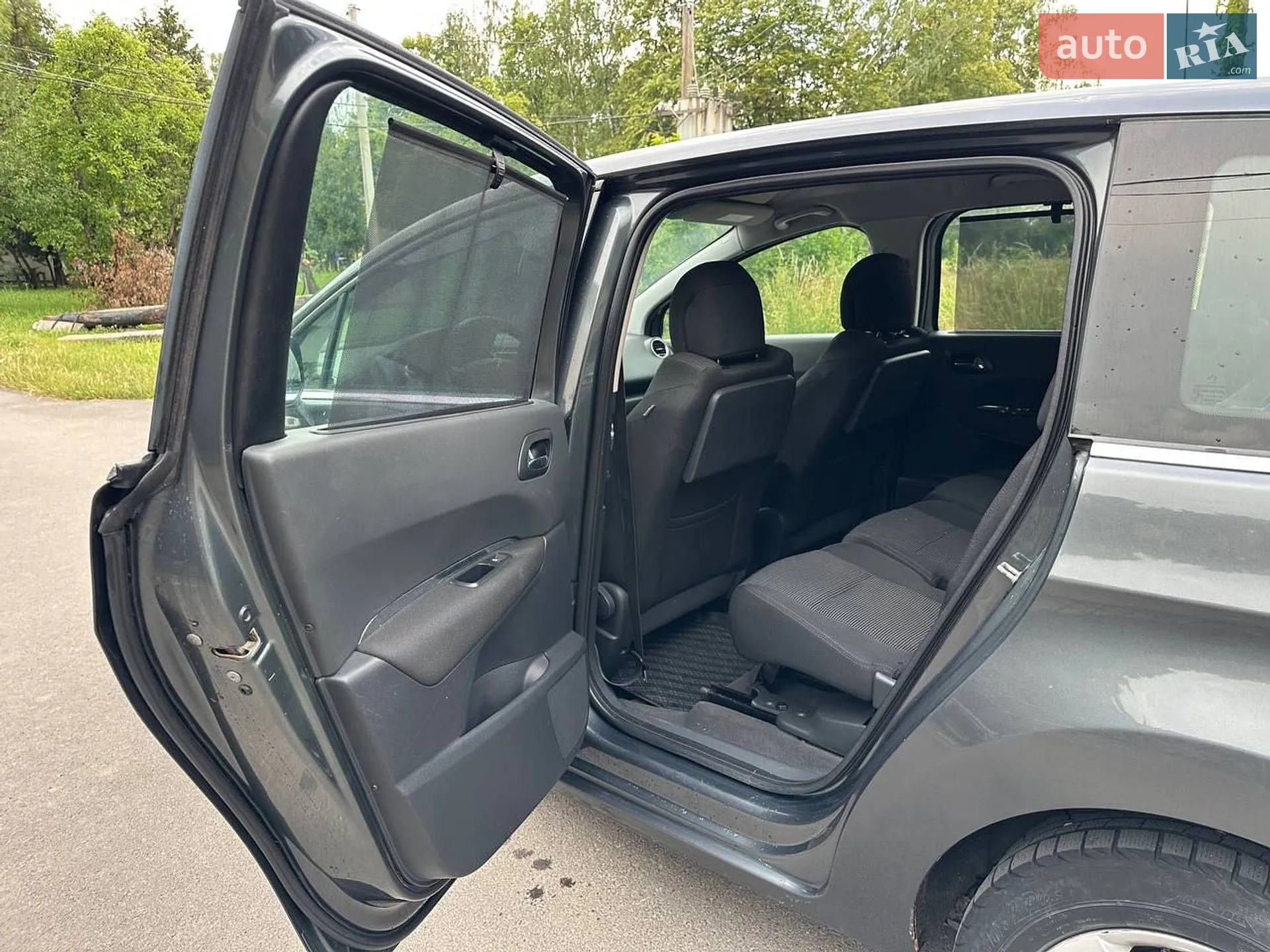 2010 Peugeot 5008 - мініатюра 14