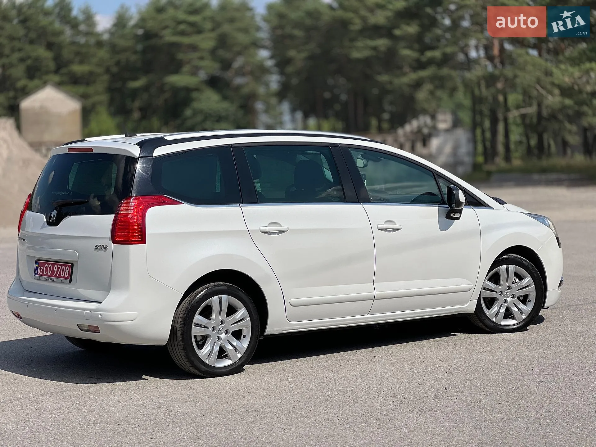 2010 Peugeot 5008 - мініатюра 11