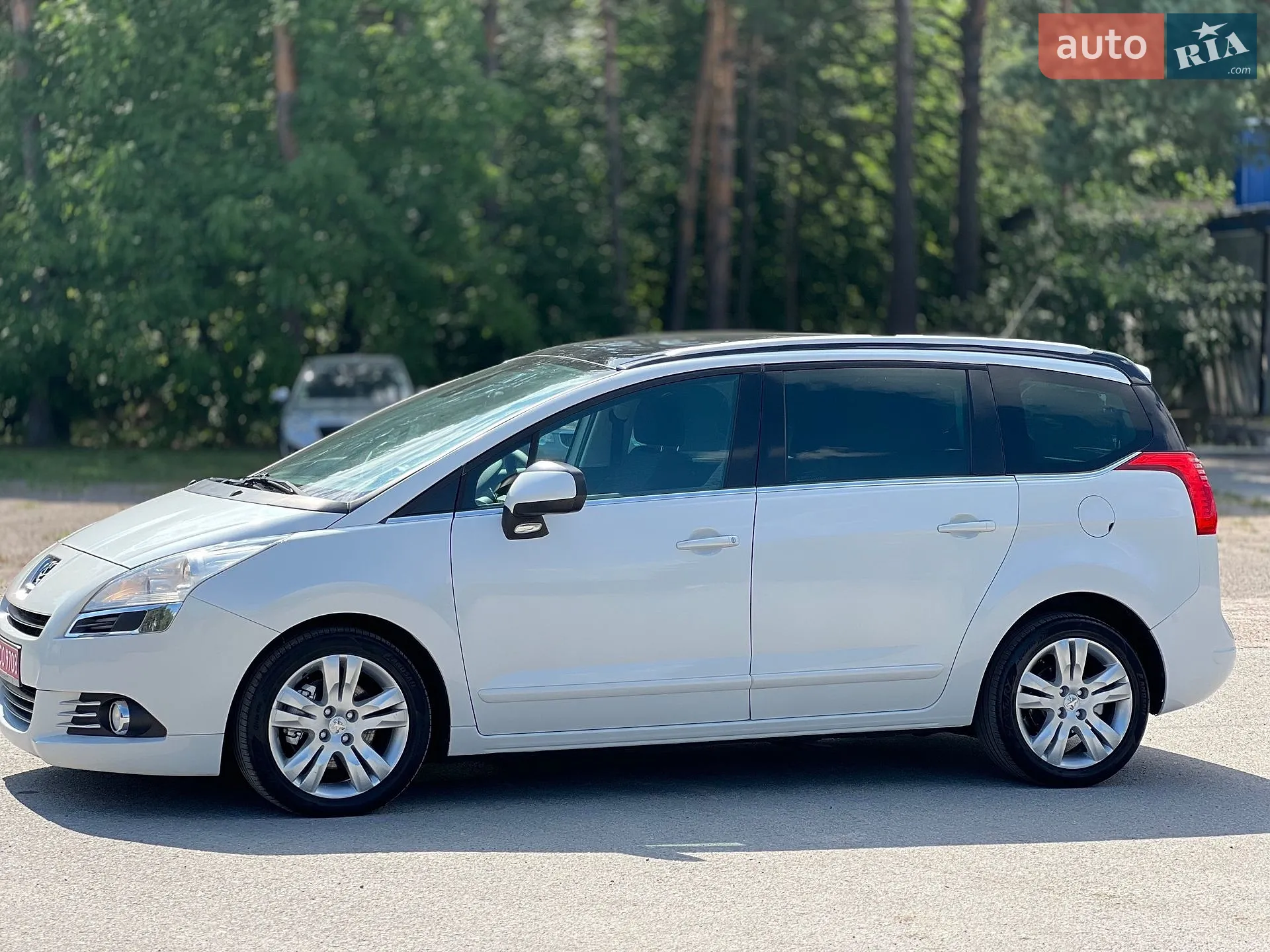 2010 Peugeot 5008 - мініатюра 20
