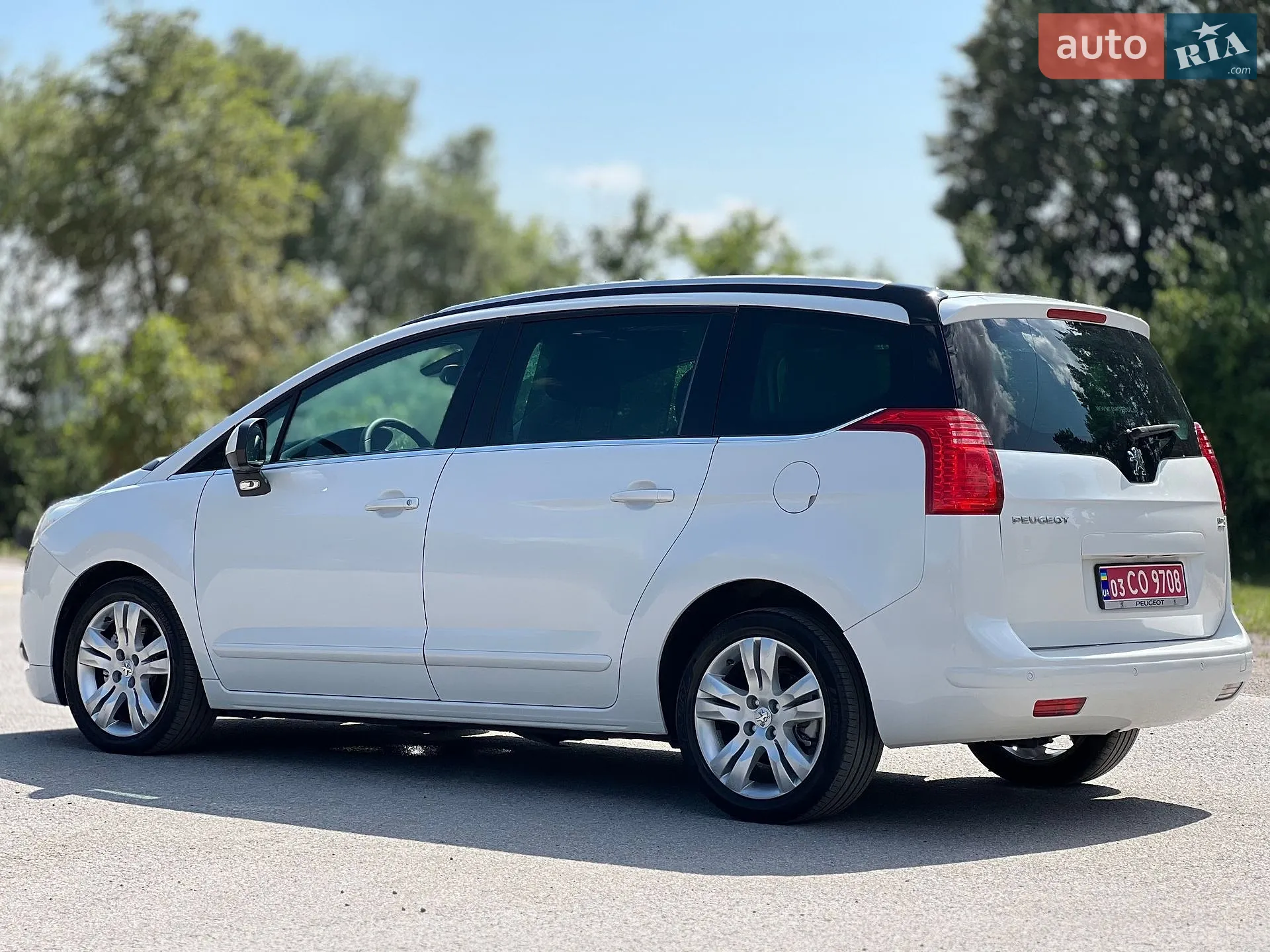2010 Peugeot 5008 - мініатюра 21