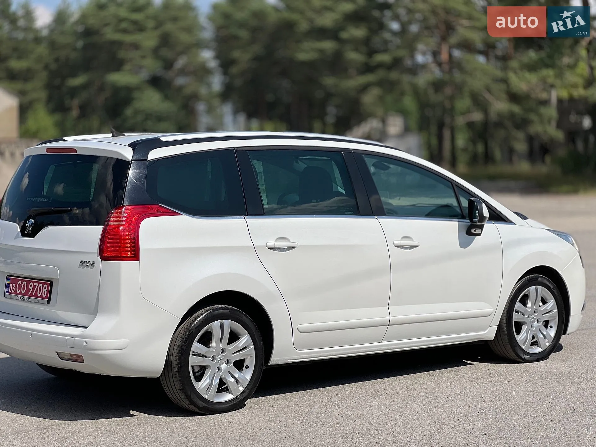2010 Peugeot 5008 - мініатюра 26