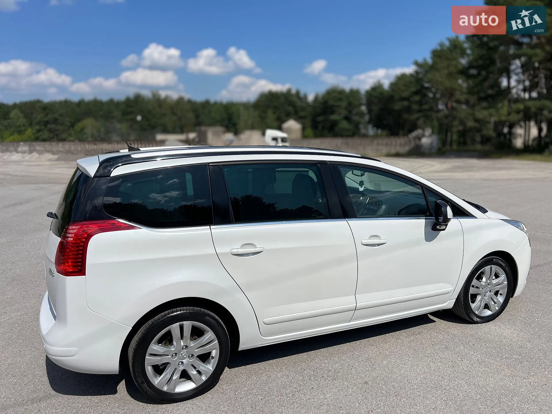2010 Peugeot 5008 - мініатюра 38