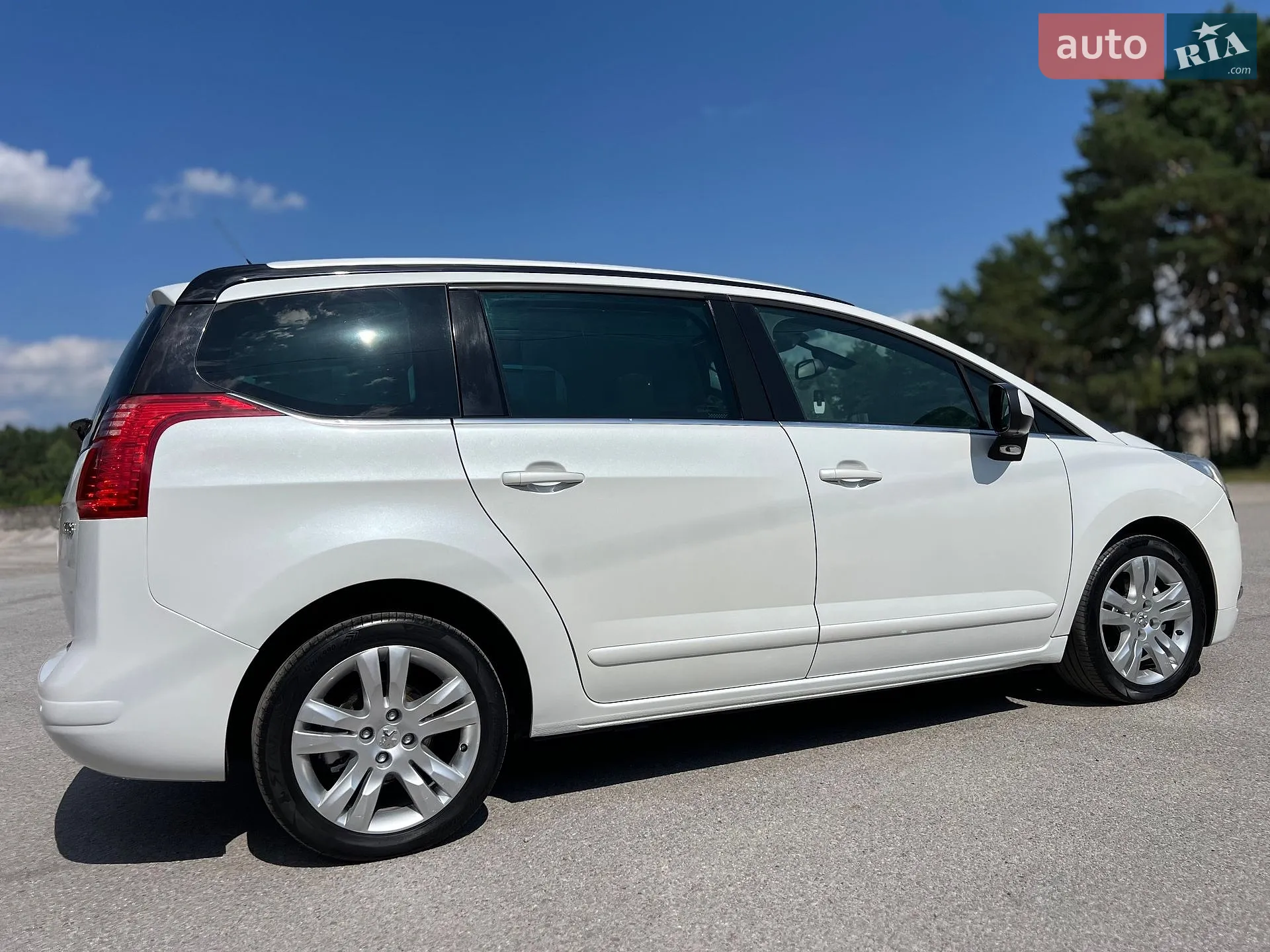 2010 Peugeot 5008 - мініатюра 39