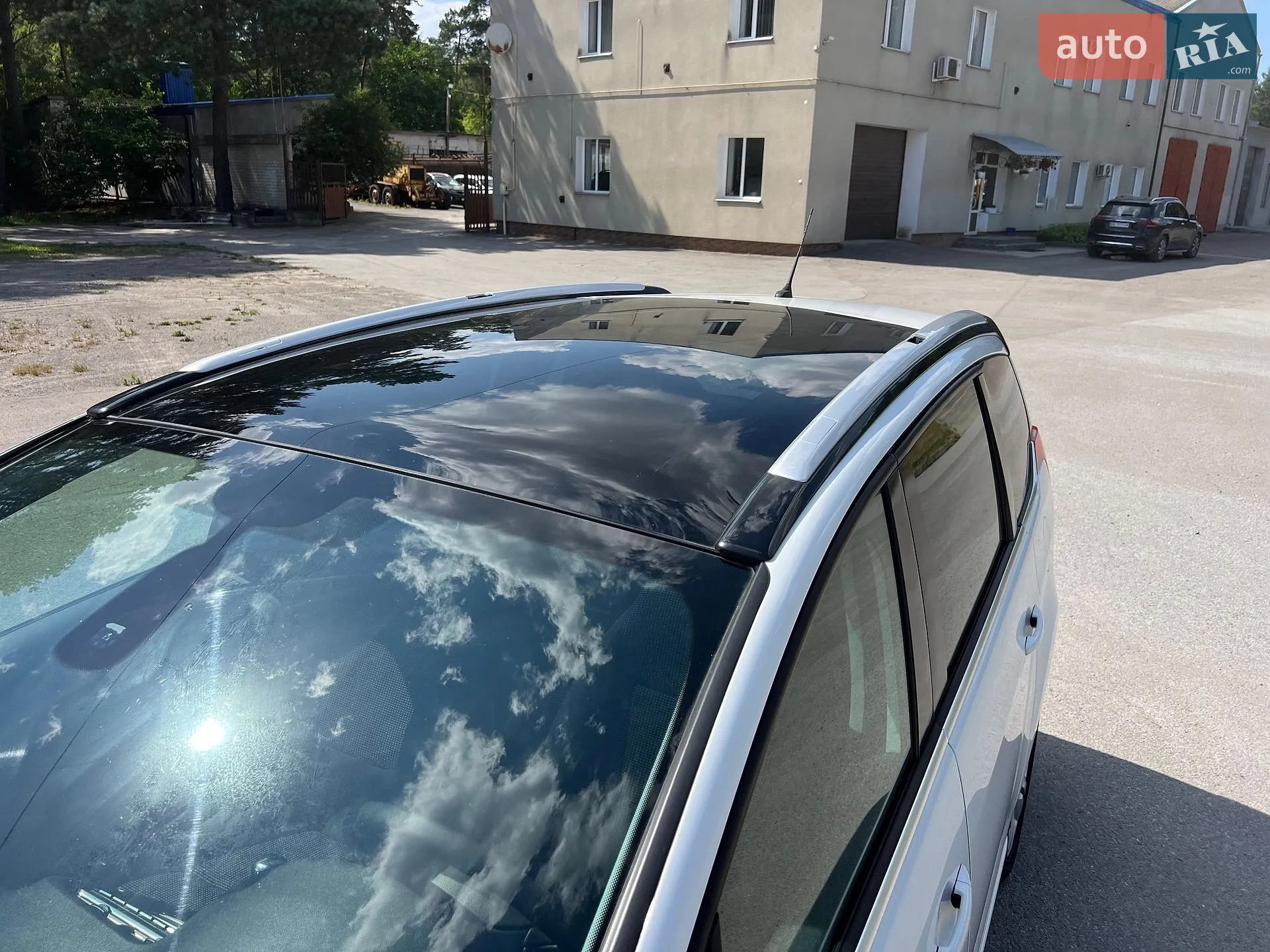 2010 Peugeot 5008 - мініатюра 48