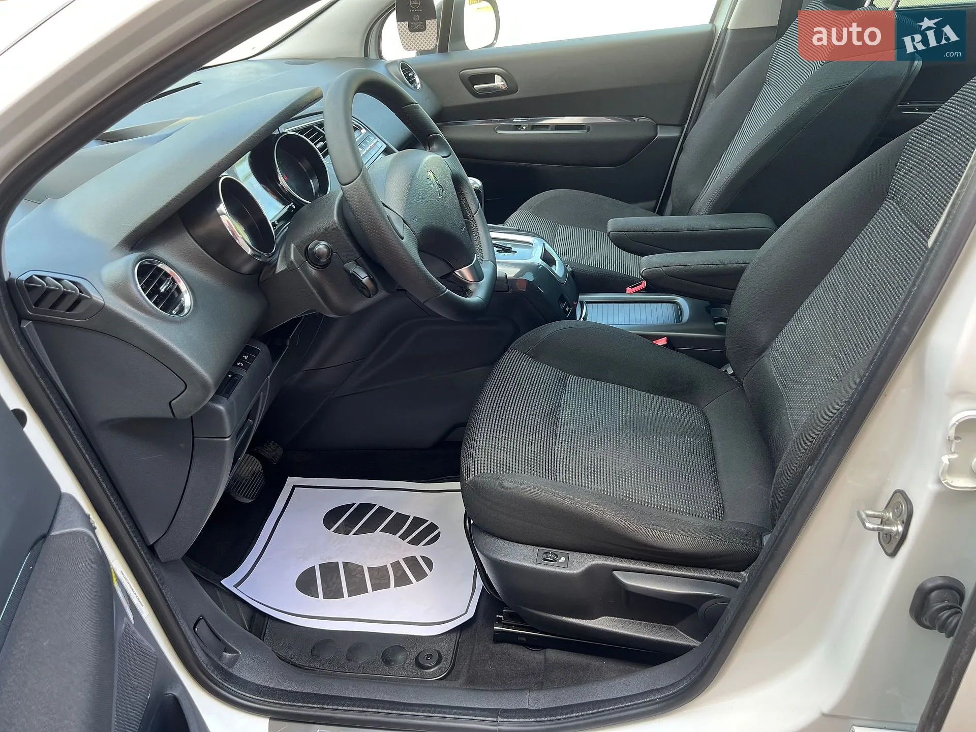 2010 Peugeot 5008 - мініатюра 63