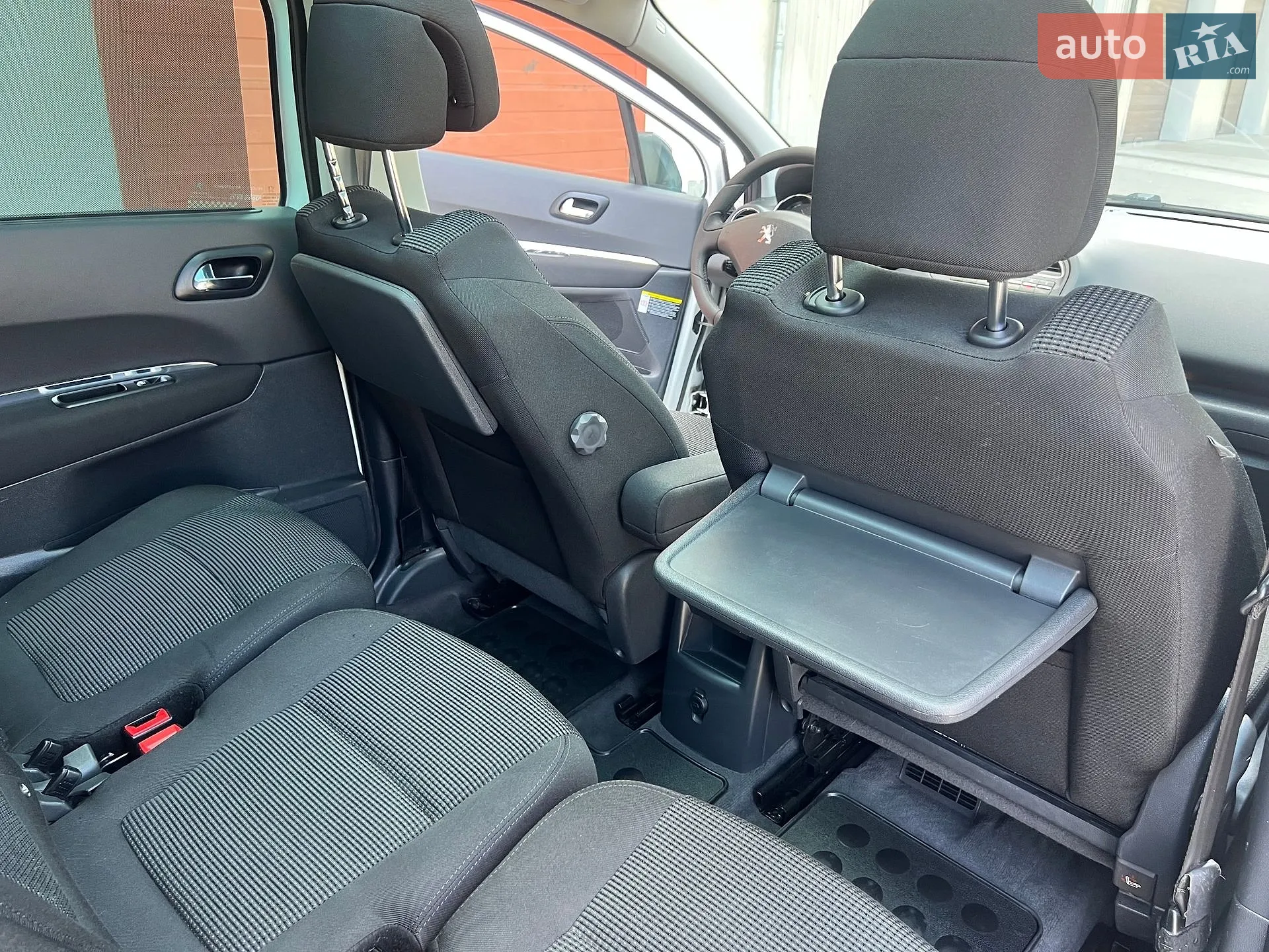 2010 Peugeot 5008 - мініатюра 85