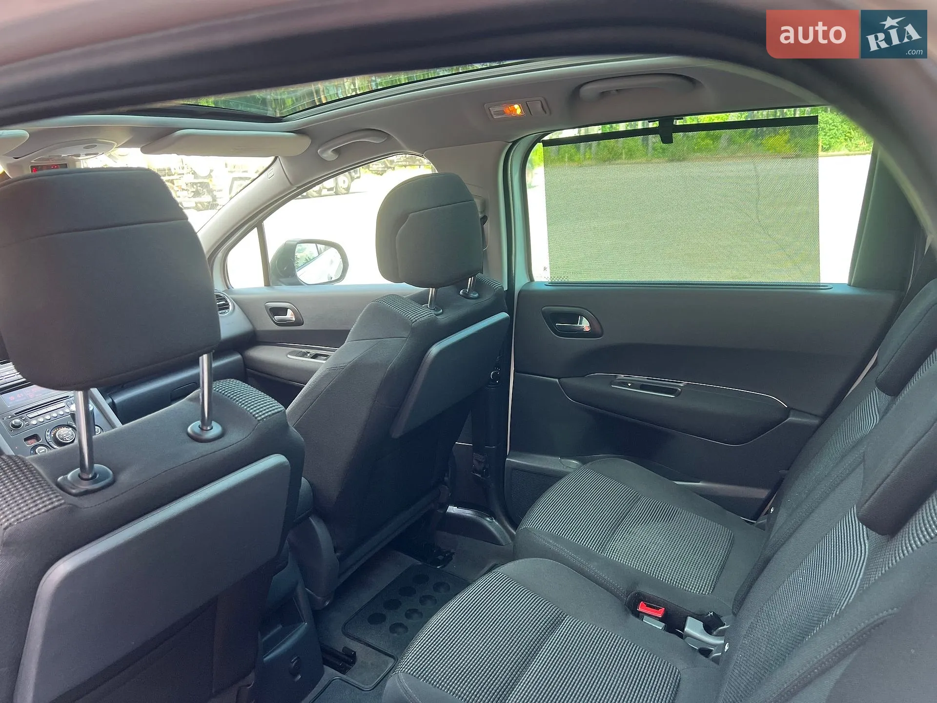 2010 Peugeot 5008 - мініатюра 90
