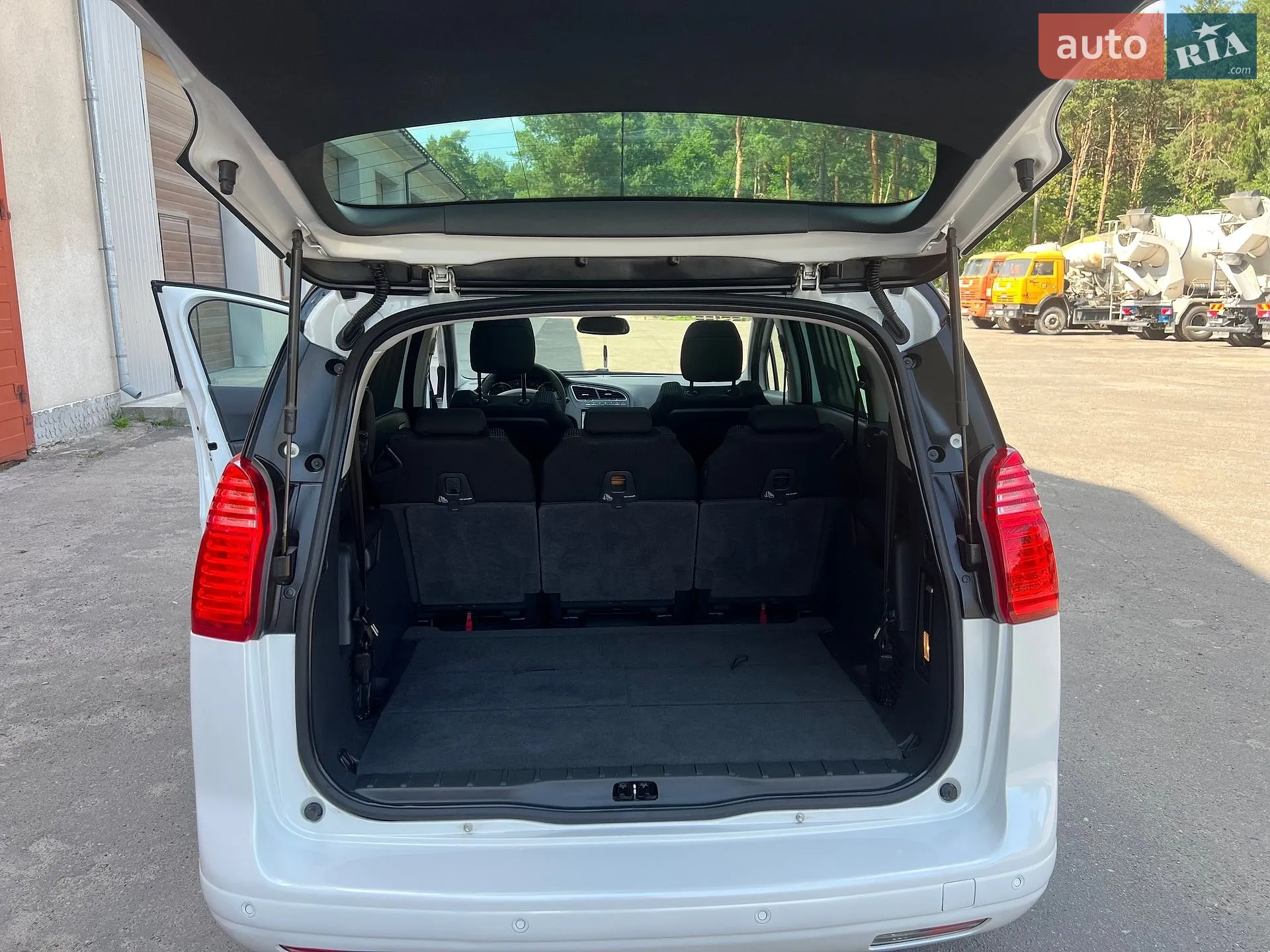2010 Peugeot 5008 - мініатюра 95