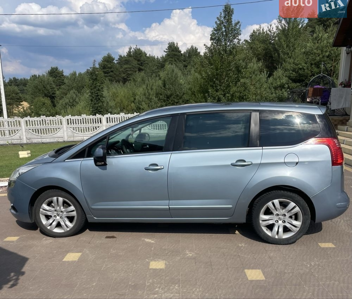 2010 Peugeot 5008 - мініатюра 27