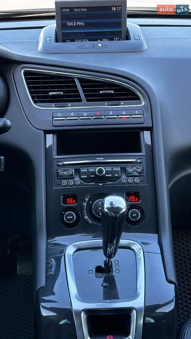 2012 Peugeot 5008 - мініатюра 22