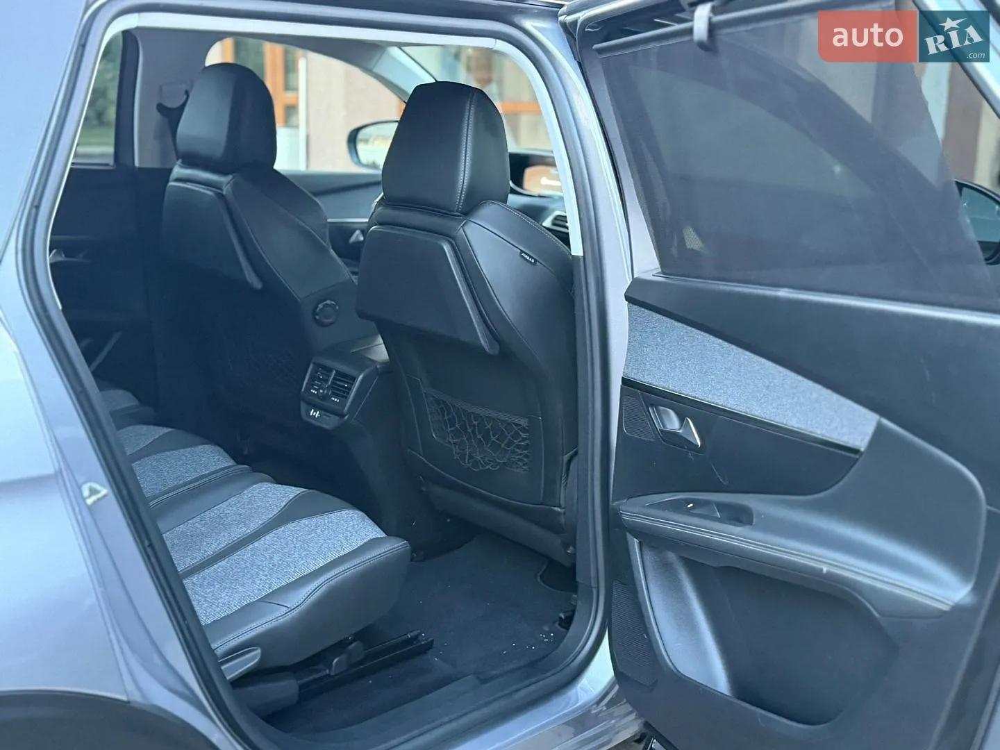 2020 Peugeot 5008 - мініатюра 13