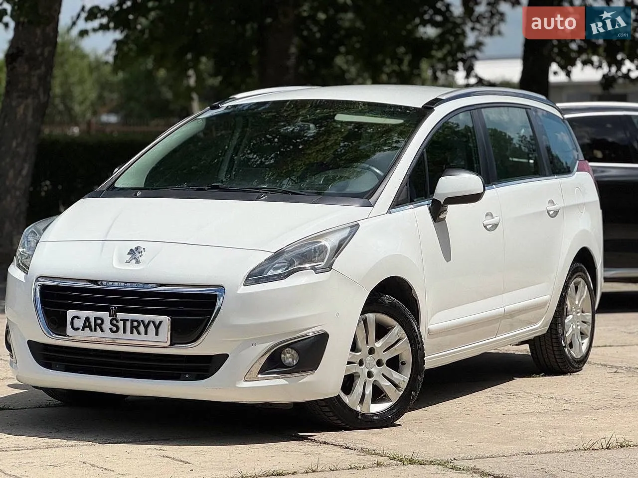 2014 Peugeot 5008 - мініатюра 2