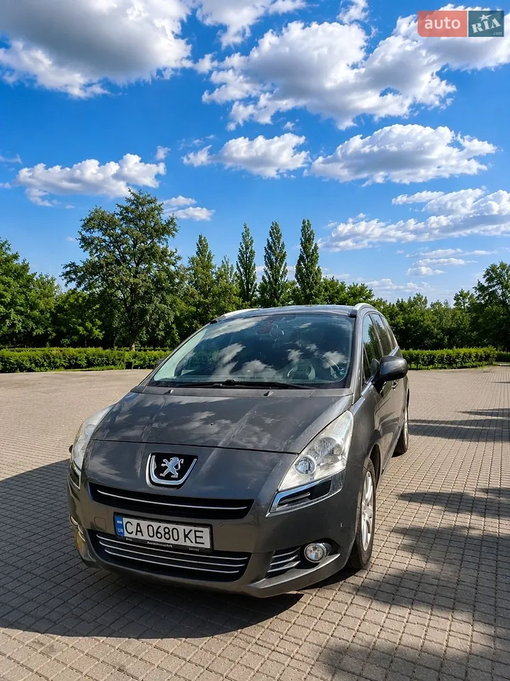 2012 Peugeot 5008 - мініатюра 13