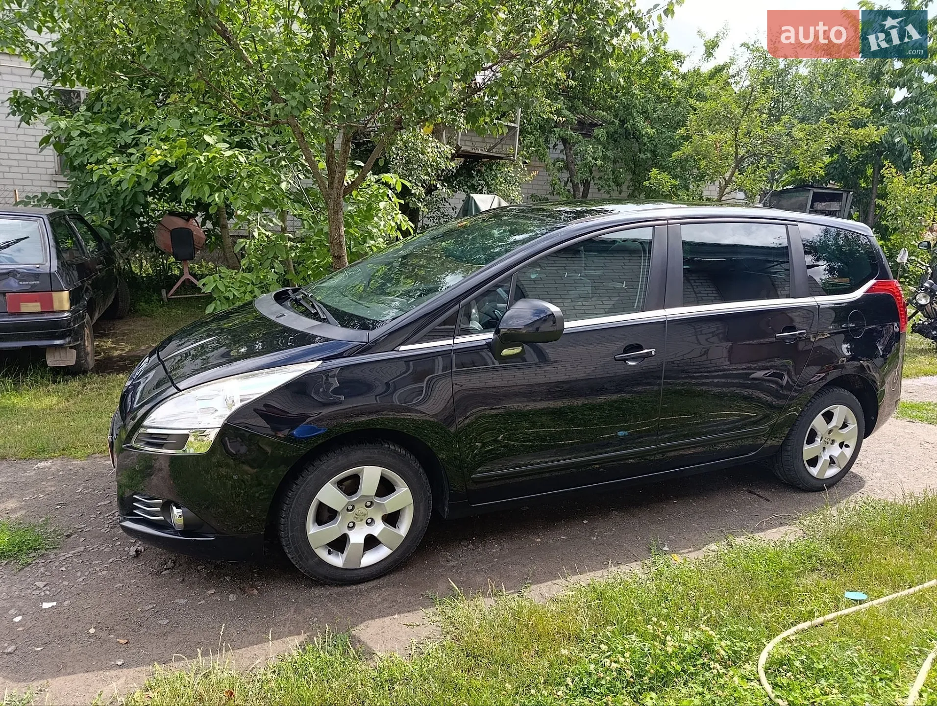 2012 Peugeot 5008 - фото 1