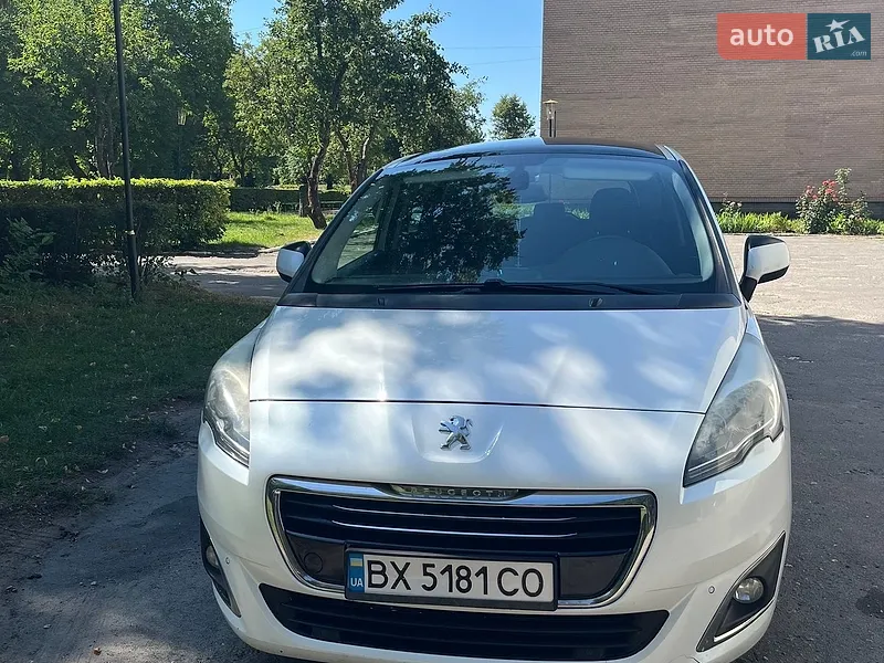Peugeot 5008 2014