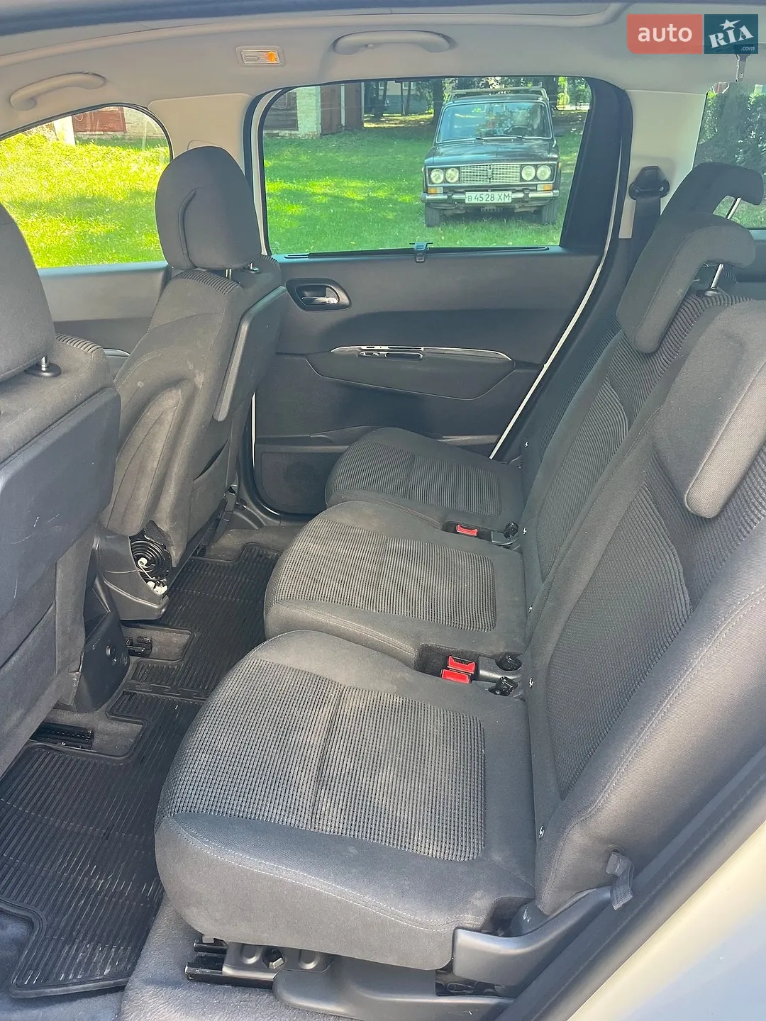 2014 Peugeot 5008 - мініатюра 13