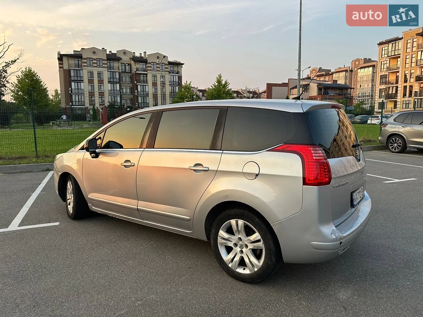2010 Peugeot 5008 - мініатюра 6