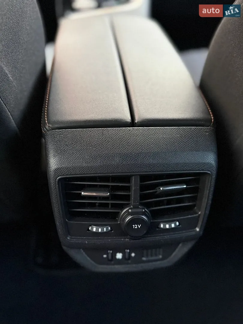 2019 Peugeot 5008 - мініатюра 18