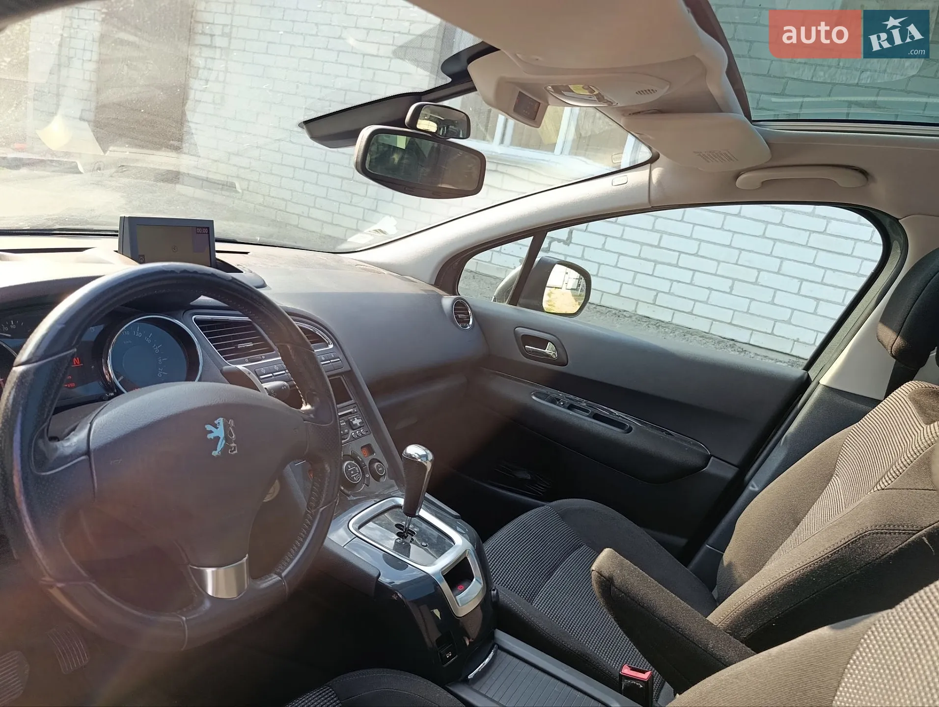 2010 Peugeot 5008 - мініатюра 10