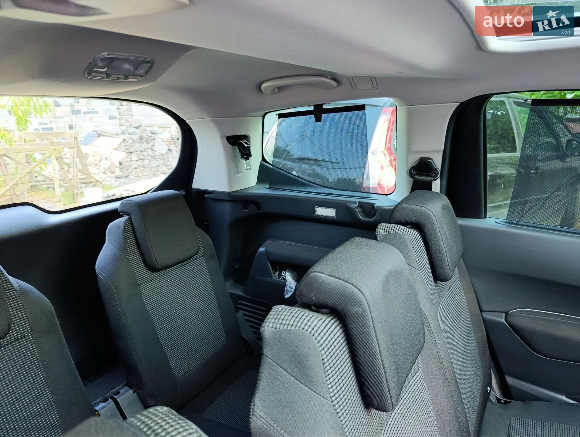 2010 Peugeot 5008 - мініатюра 14