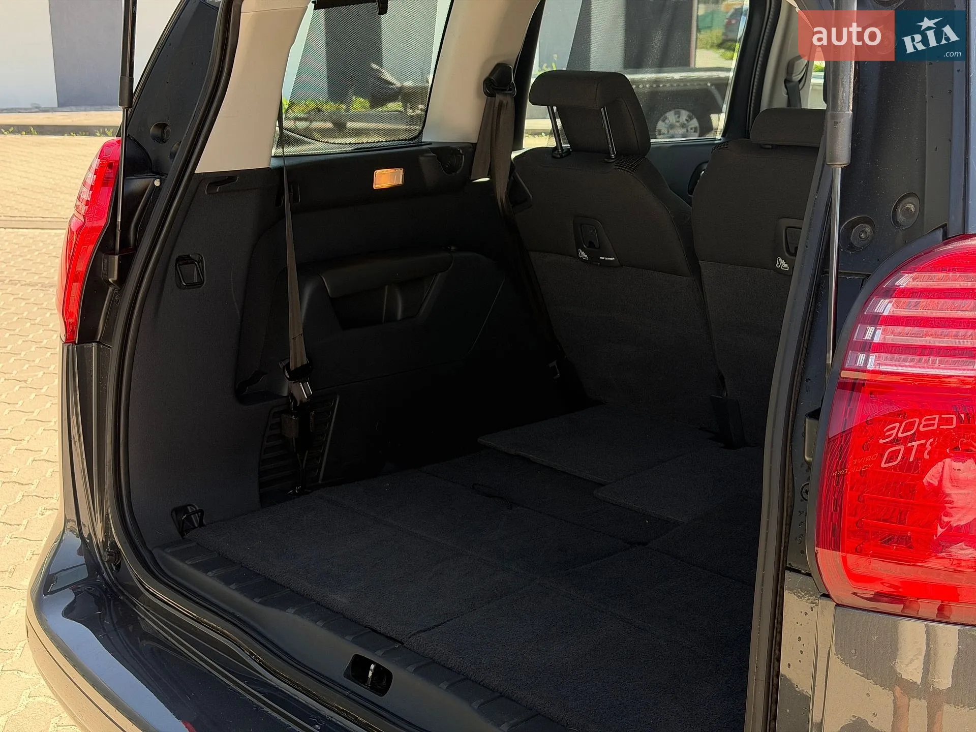 2016 Peugeot 5008 - мініатюра 33