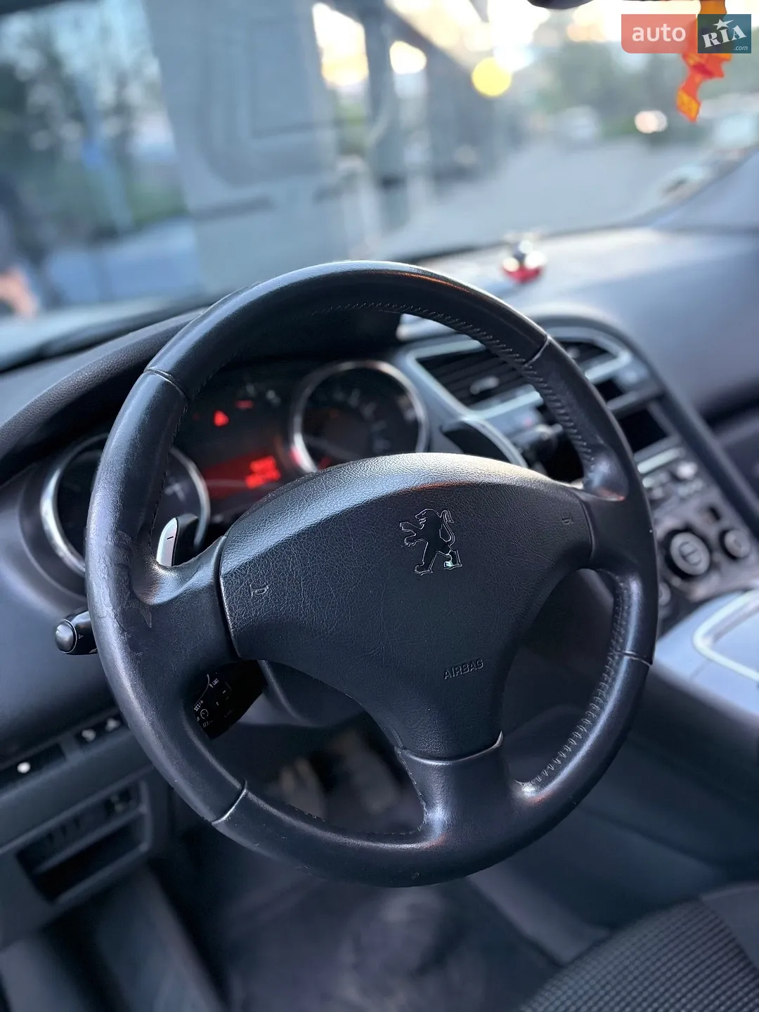 2012 Peugeot 5008 - мініатюра 13
