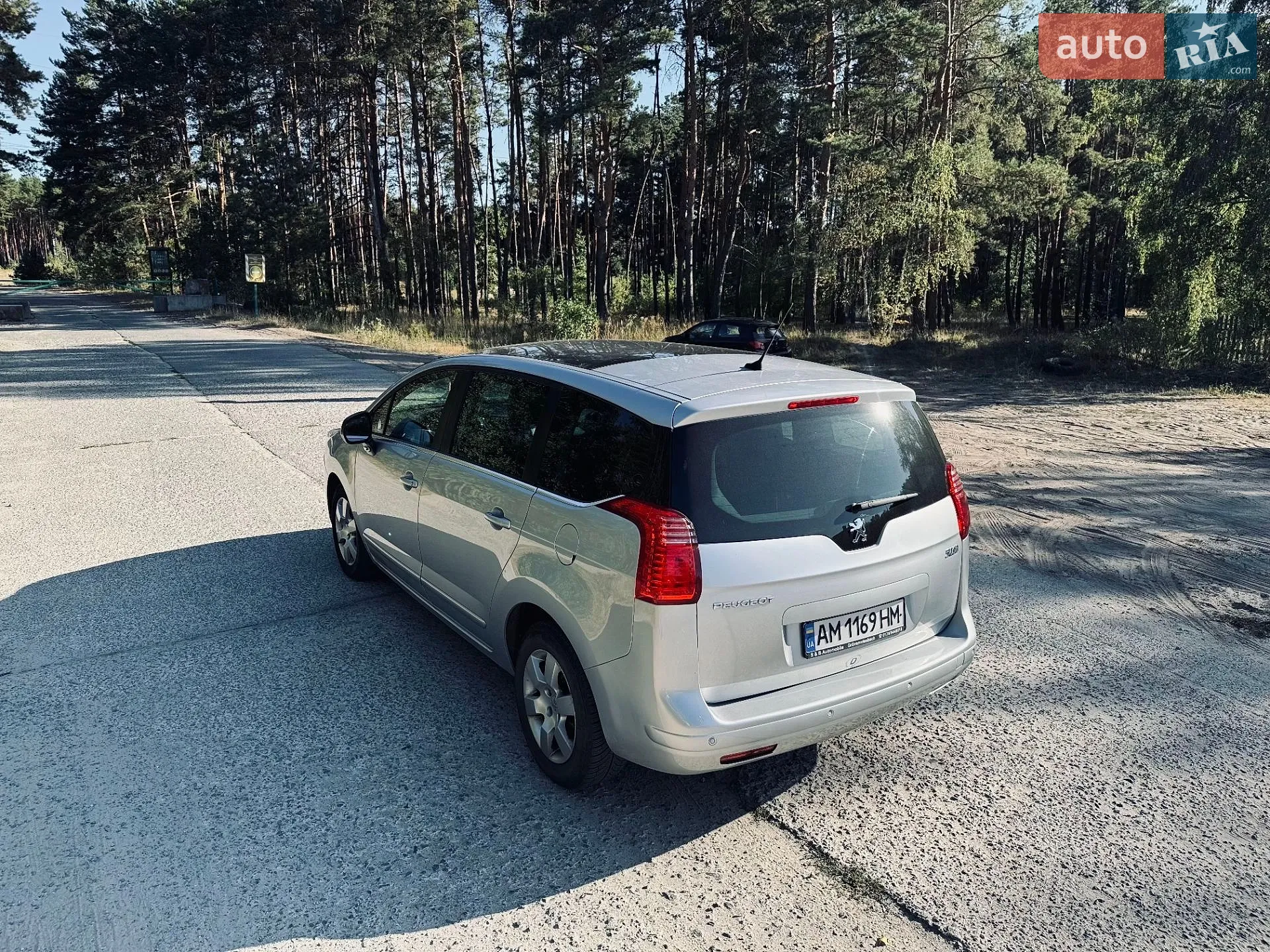 2010 Peugeot 5008 - мініатюра 3