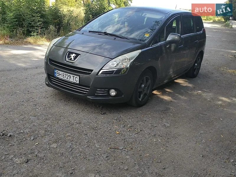 Peugeot 5008