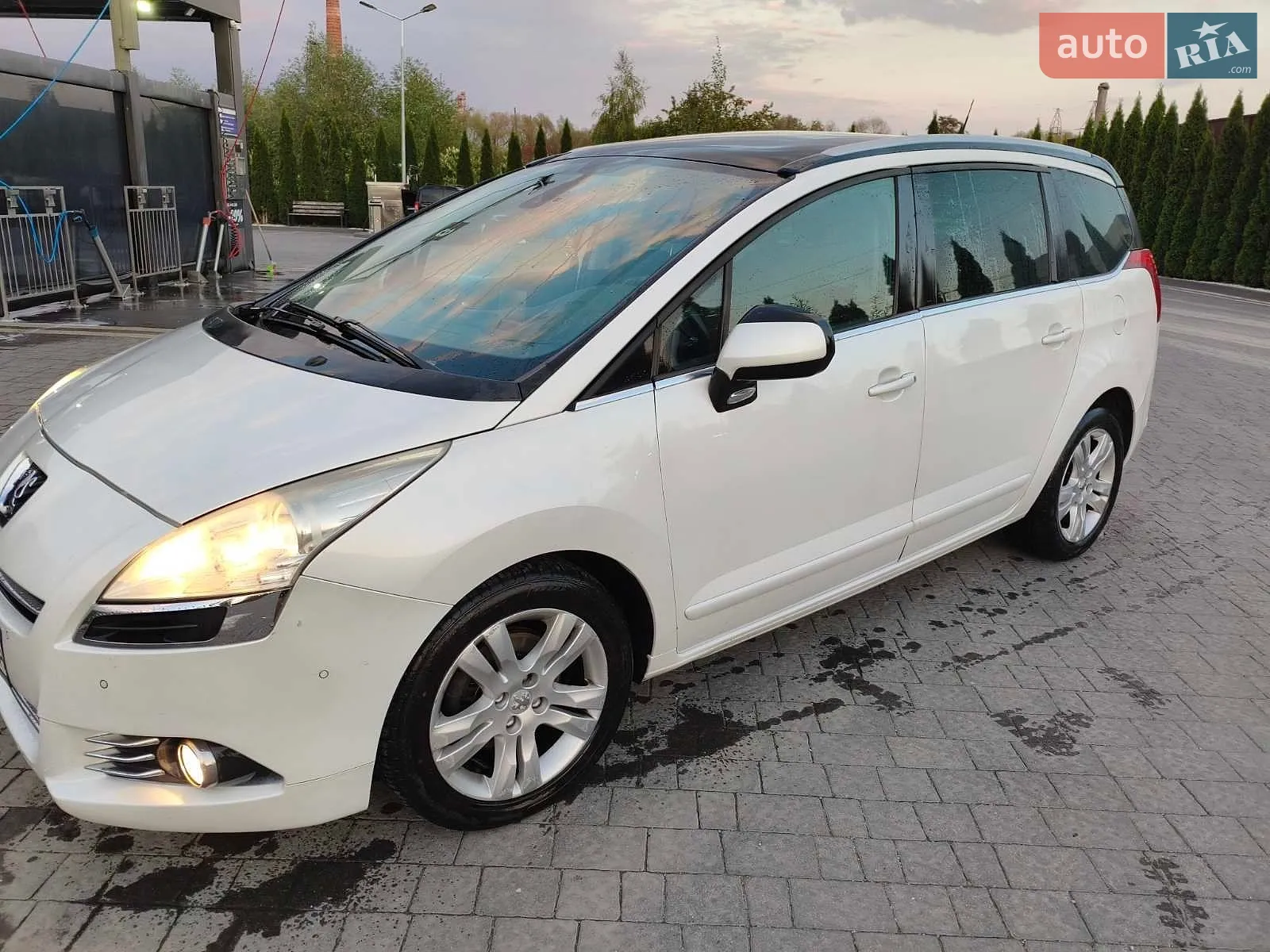 2013 Peugeot 5008 - мініатюра 2