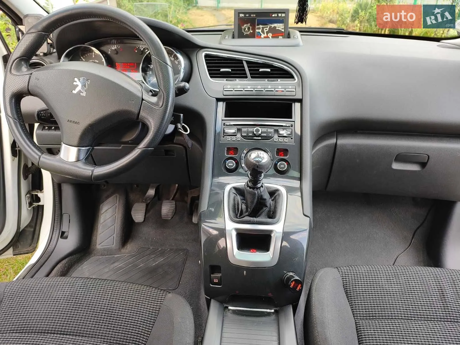 2013 Peugeot 5008 - мініатюра 18