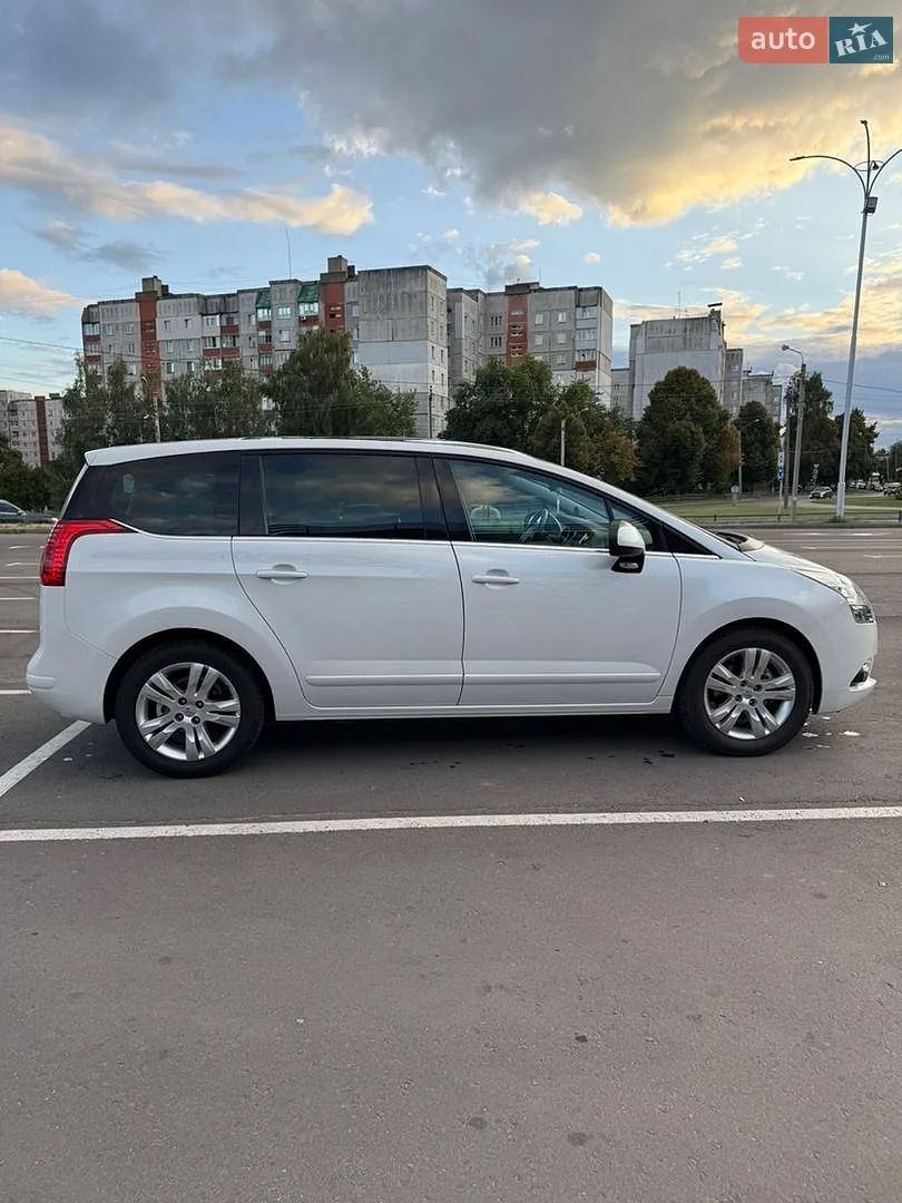 2010 Peugeot 5008 - мініатюра 5