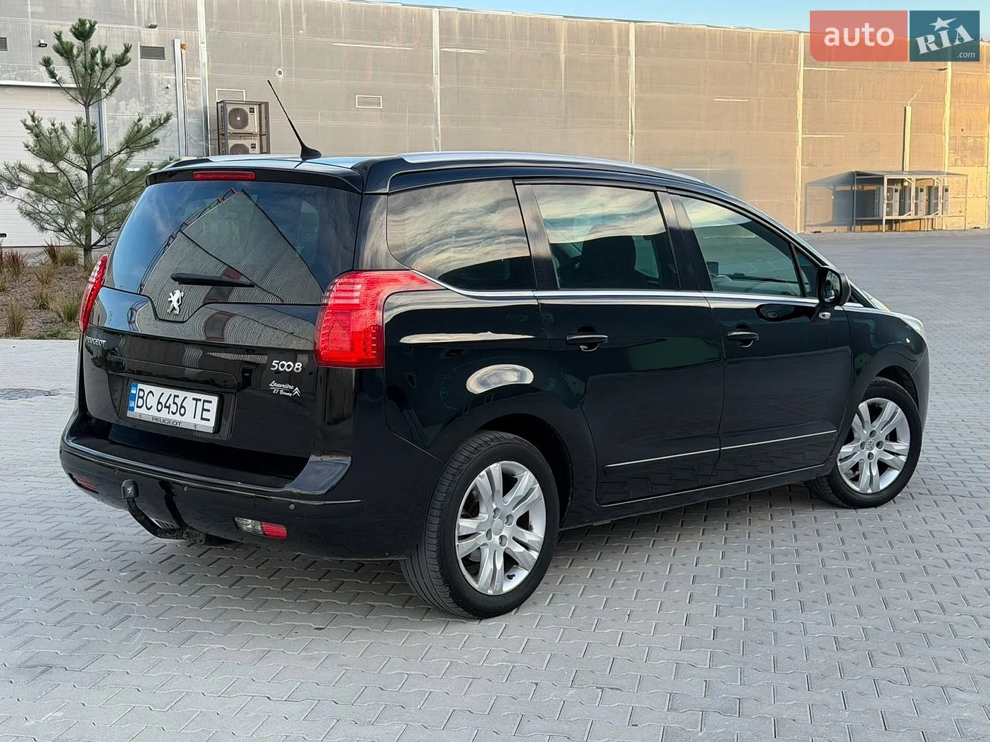 2010 Peugeot 5008 - мініатюра 6
