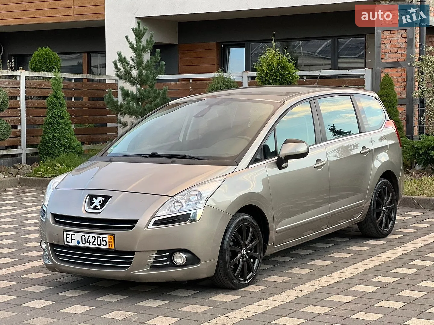 2012 Peugeot 5008 - мініатюра 17