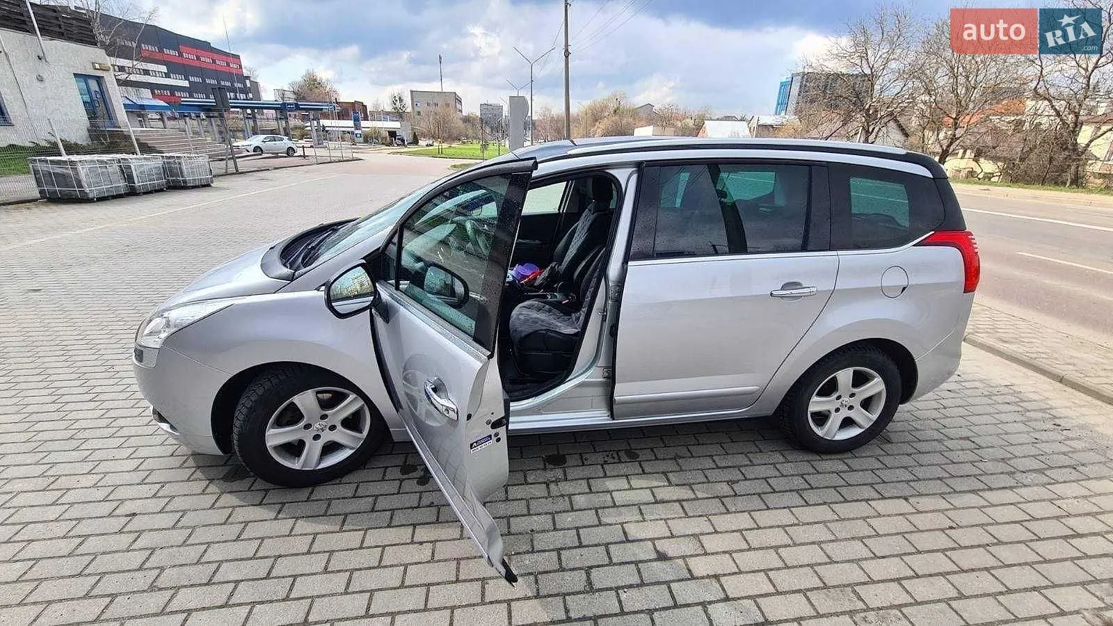 2010 Peugeot 5008 - мініатюра 5