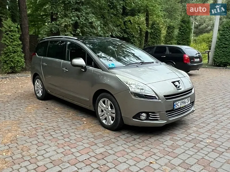 Peugeot 5008 2010