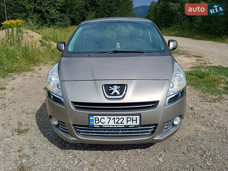 Peugeot 5008