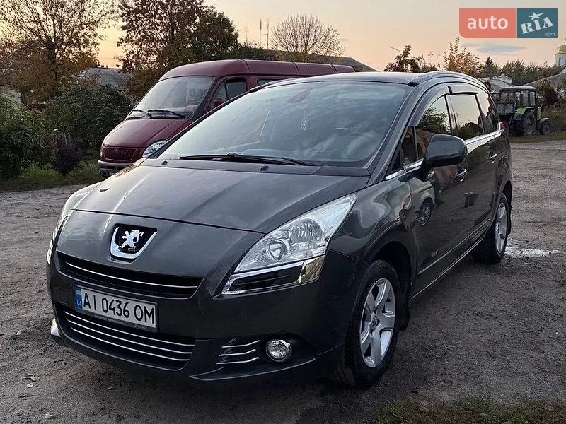 Peugeot 5008