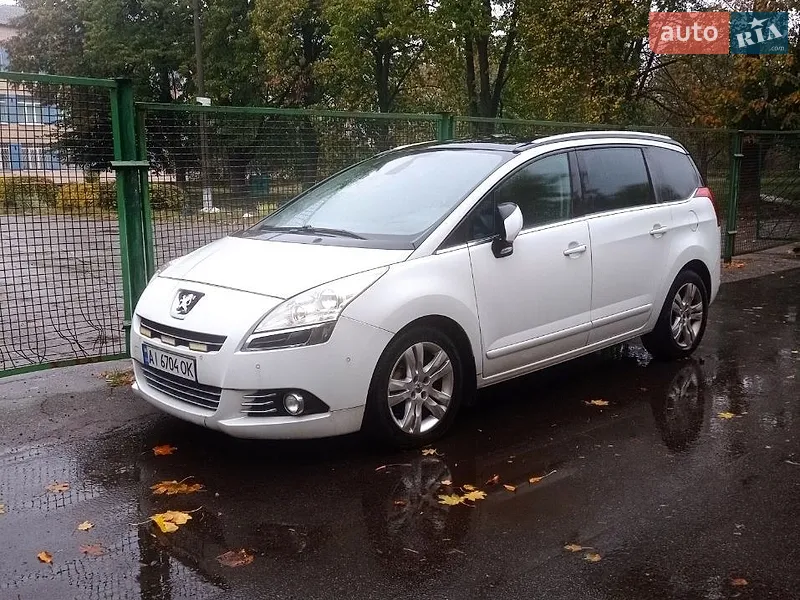 Peugeot 5008