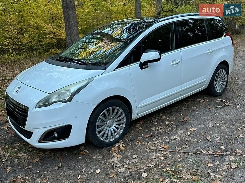 Peugeot 5008