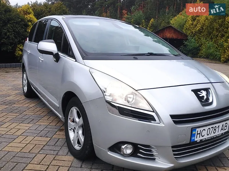 Peugeot 5008