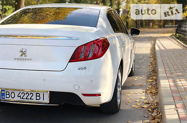 Седан Peugeot 508 2011 в Тернополе