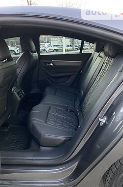 Седан Peugeot 508 2020 в 
