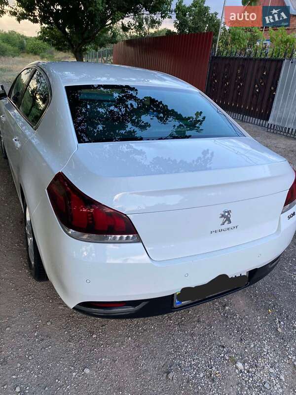 Седан Peugeot 508 2014 в Кривому Розі