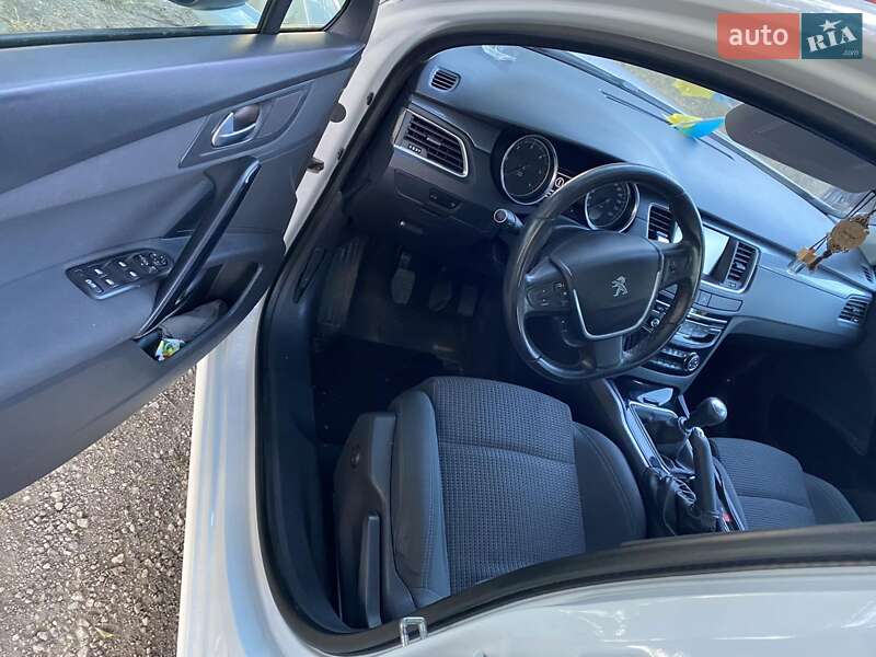 Седан Peugeot 508 2014 в Кривому Розі