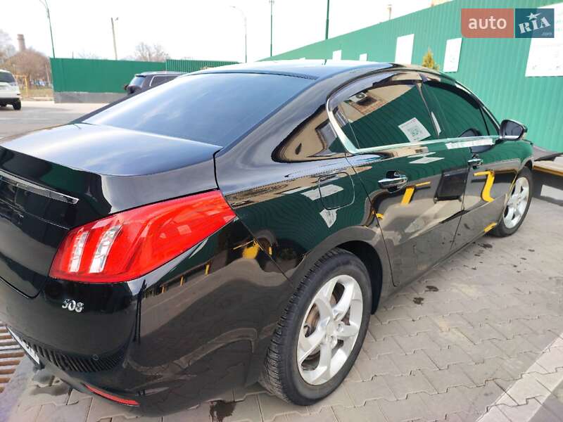 Седан Peugeot 508 2012 в Чернівцях