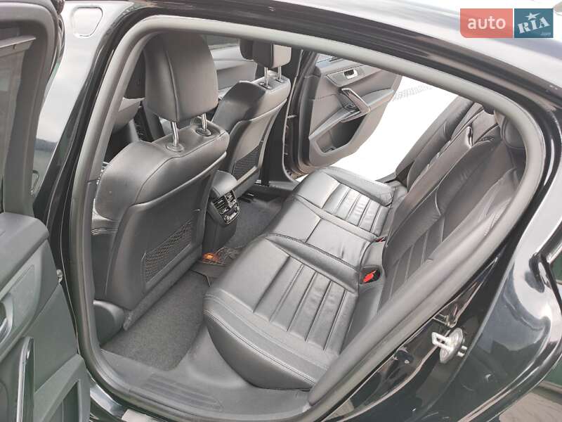 Седан Peugeot 508 2012 в Чернівцях